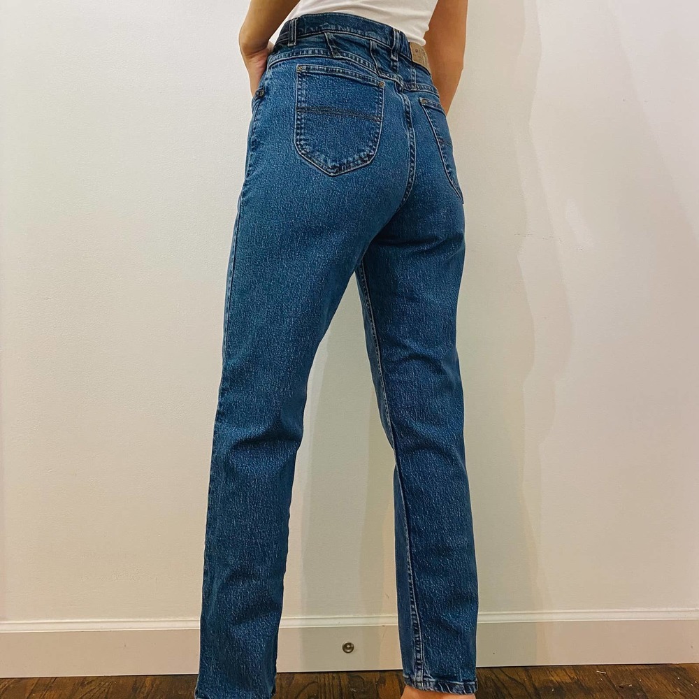Vintage Dark Wash High Waisted Mom Jeans